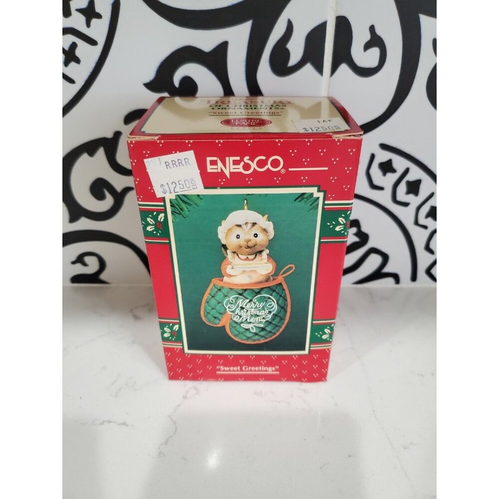 Enesco Christmas Ornament 1994 "Sweet Greetings" Mom Chipmunk NEW NOS